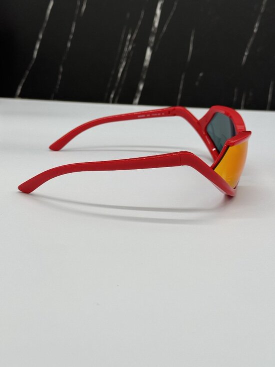 NEW BALENCIAGA BB0289S 005 RED GEOMETRIC UNISEX SUNGLASSES BALENCIAGA EYEWEAR main image 9